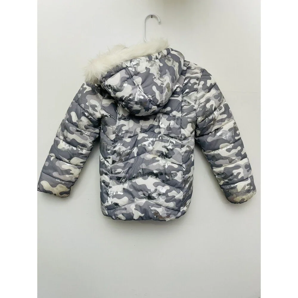 The Children’s Place Kids Silver Puffer Jacket Coat – Size 5/6 – Front Zip